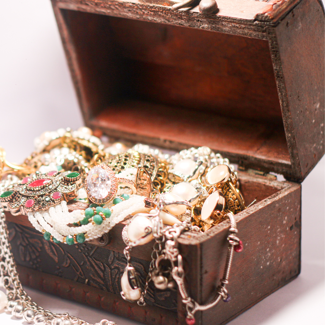 So bewahrst du deinen Schmuck richtig auf – Tipps für eine lange Lebensdauer